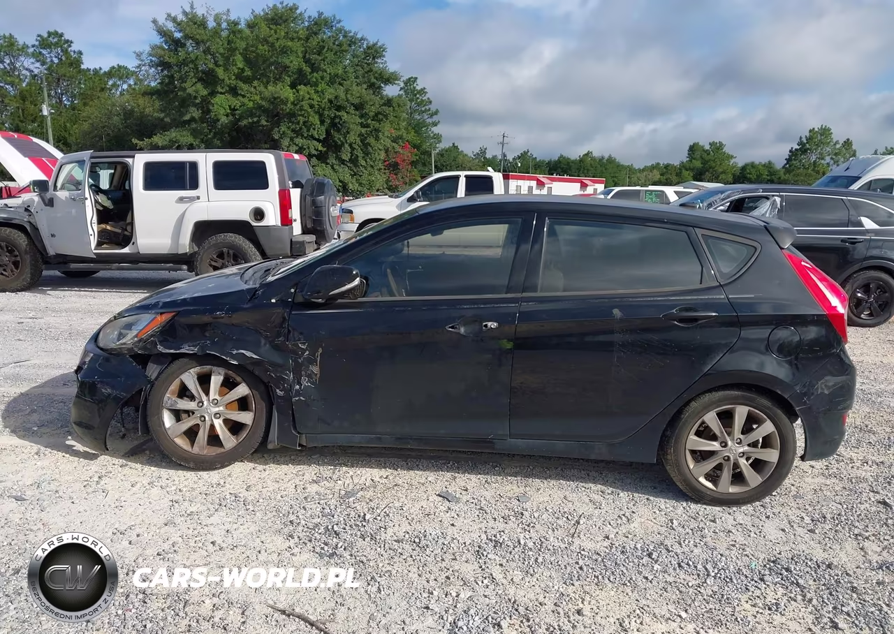 2013 Hyundai Accent Se VIN:KMHCU5AE3DU077478 - 14