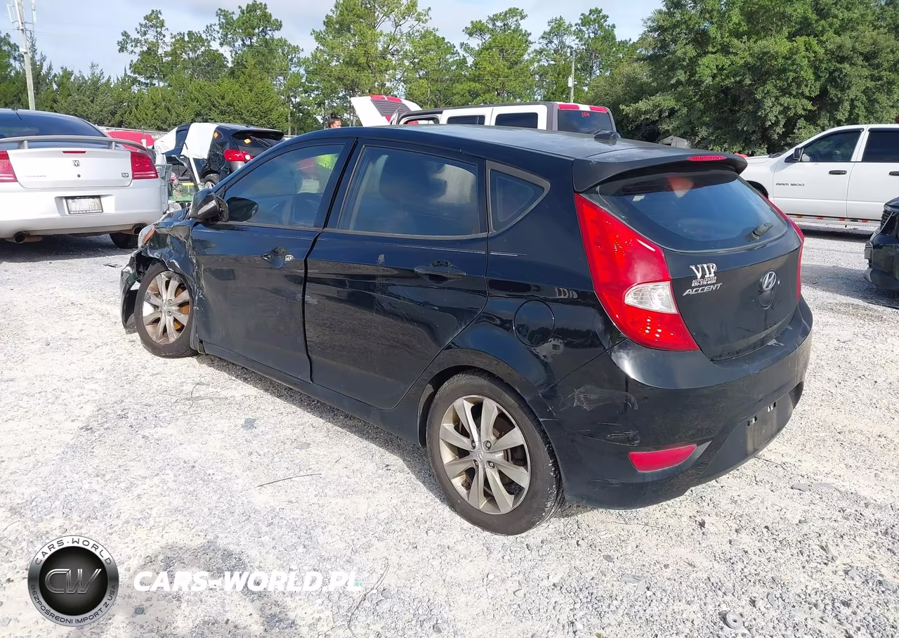 2013 Hyundai Accent Se VIN:KMHCU5AE3DU077478 - 3