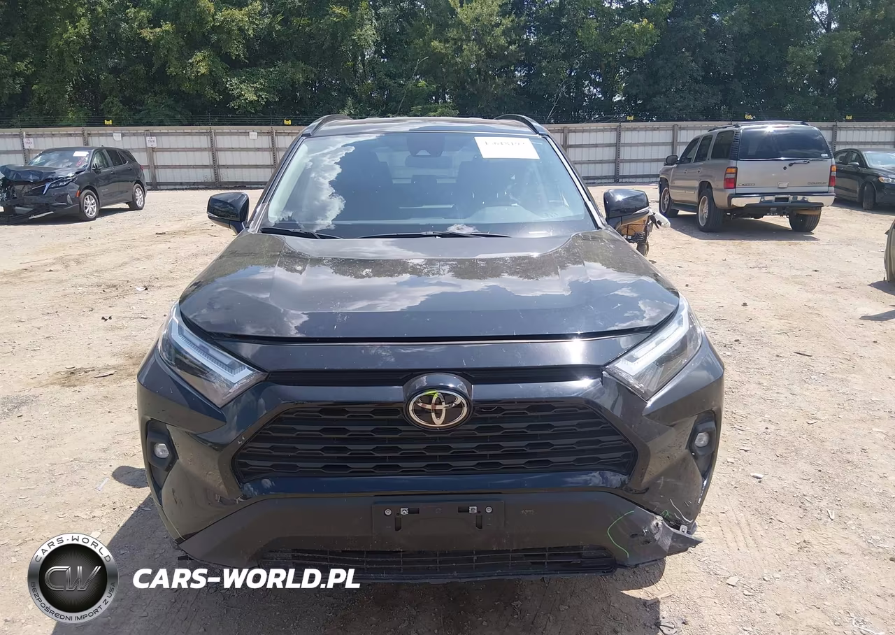 2024 Toyota Rav4 Xle Premium VIN:2T3C1RFV2RC274828 - 12