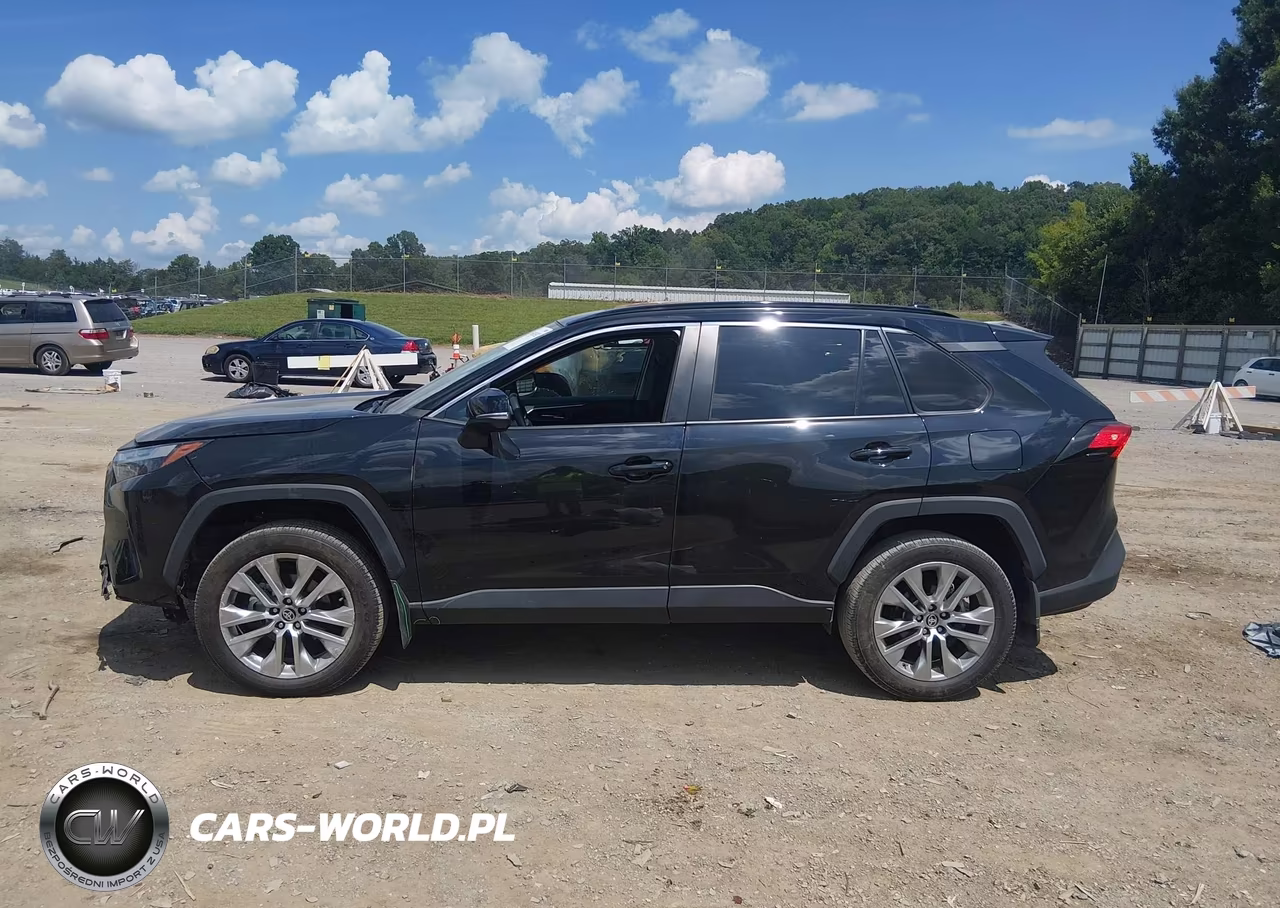 2024 Toyota Rav4 Xle Premium VIN:2T3C1RFV2RC274828 - 14