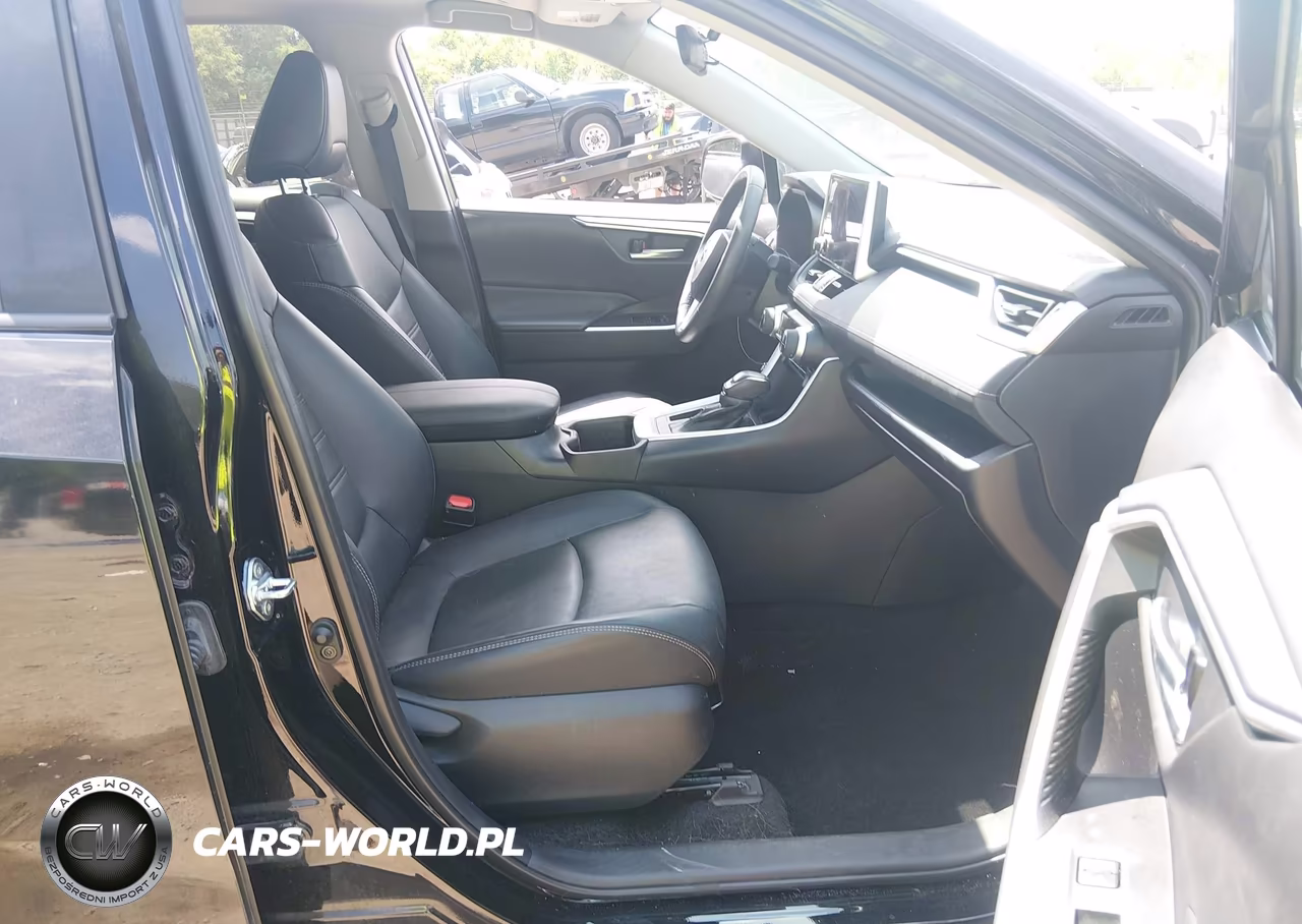 2024 Toyota Rav4 Xle Premium VIN:2T3C1RFV2RC274828 - 5
