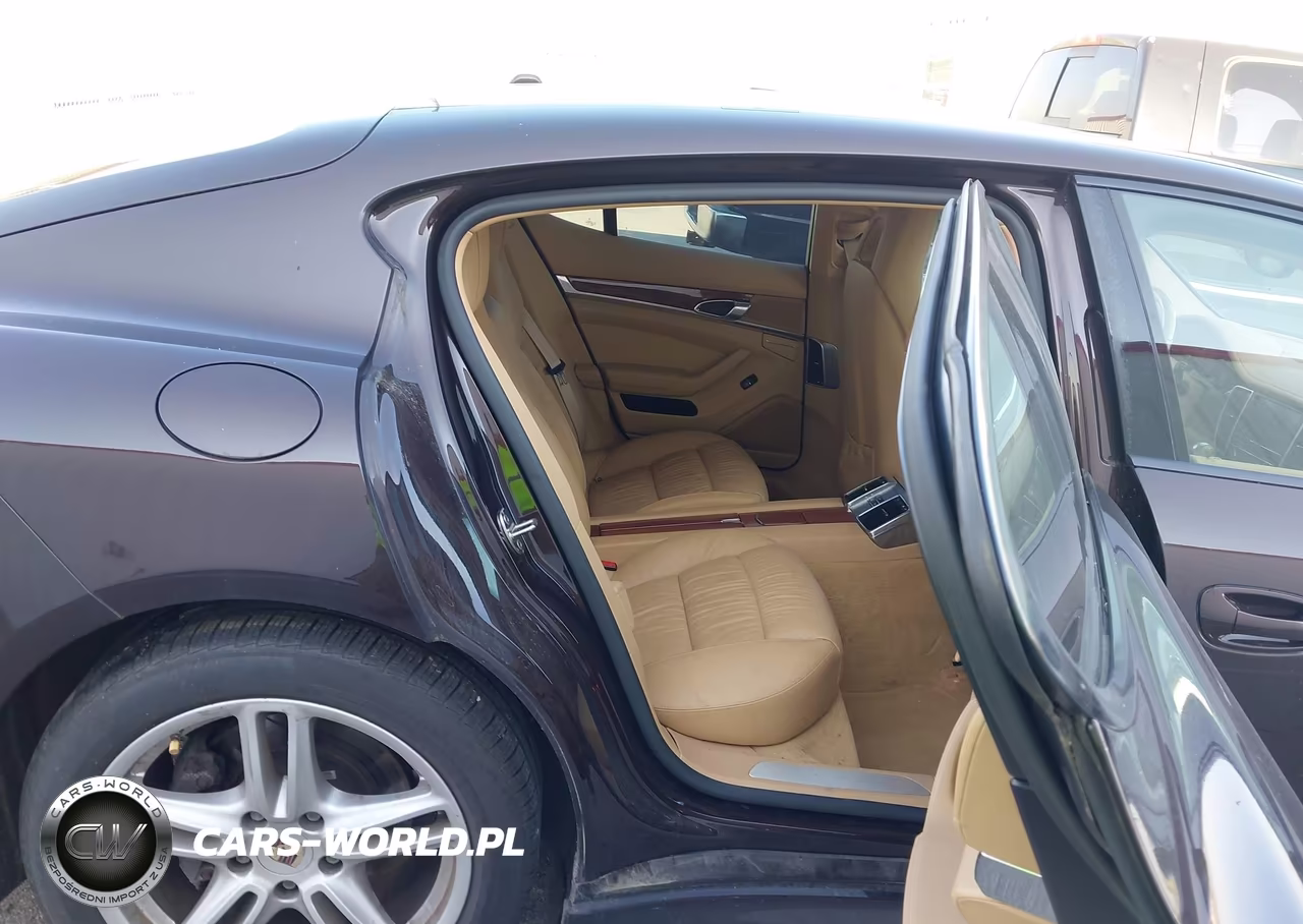 2011 Porsche Panamera 4 VIN:WP0AA2A71BL011129 - 8
