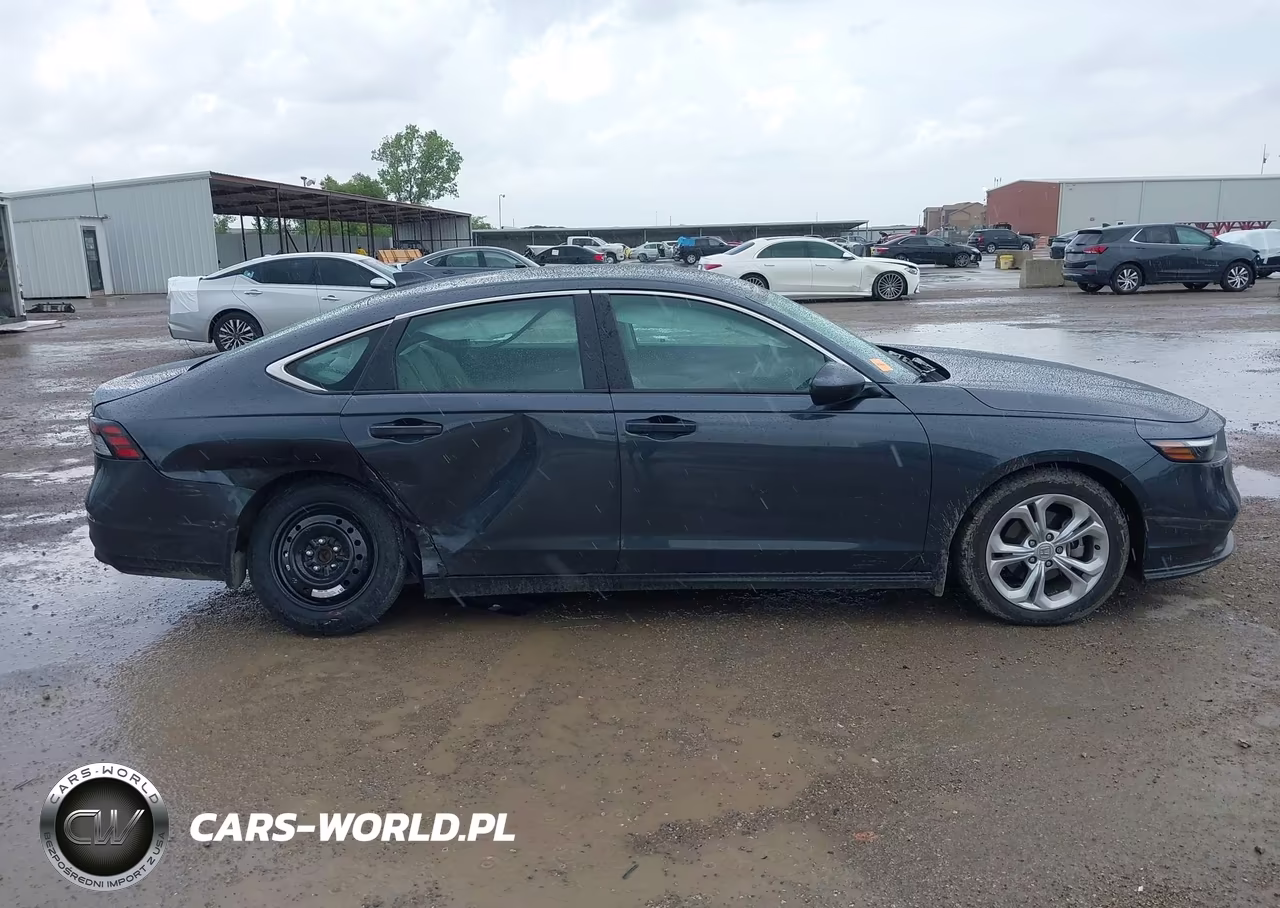 2025 Honda Accord Lx VIN:1HGCY1F28SA031161 - 13