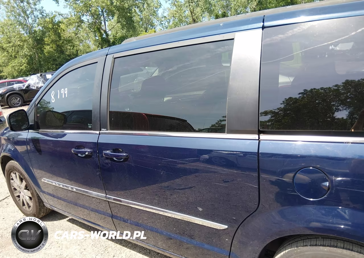 2014 Chrysler Town & Country Touring VIN:2C4RC1BGXER112316 - 14