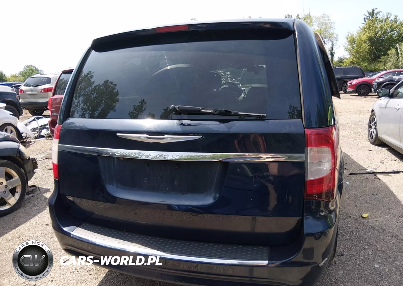 2014 Chrysler Town & Country Touring VIN:2C4RC1BGXER112316 - 16