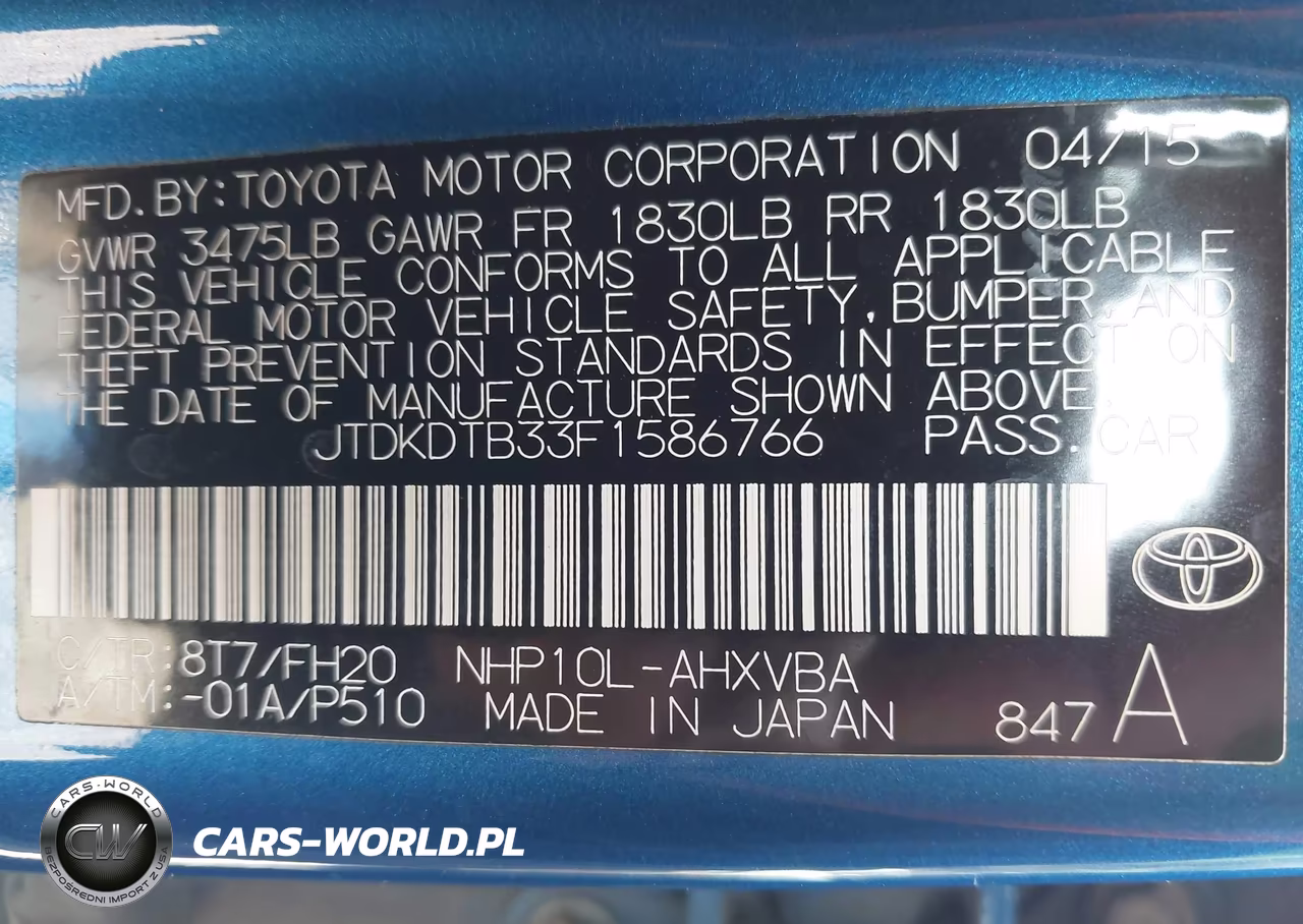 2015 Toyota Prius C One VIN:JTDKDTB33F1586766 - 9