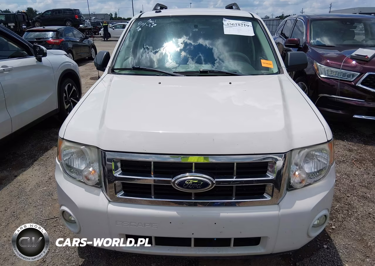 2011 Ford Escape Xlt VIN:1FMCU0D74BKA92659 - 12