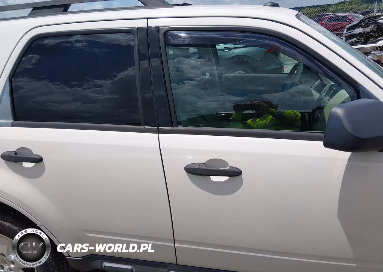 2011 Ford Escape Xlt VIN:1FMCU0D74BKA92659 - 13