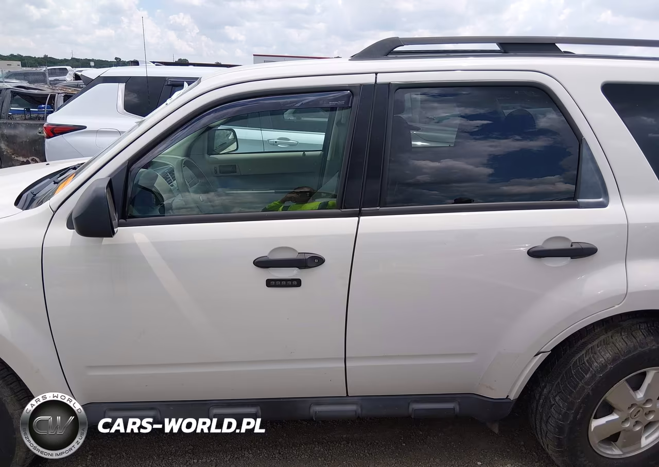 2011 Ford Escape Xlt VIN:1FMCU0D74BKA92659 - 14