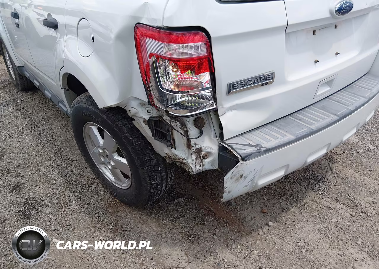 2011 Ford Escape Xlt VIN:1FMCU0D74BKA92659 - 6