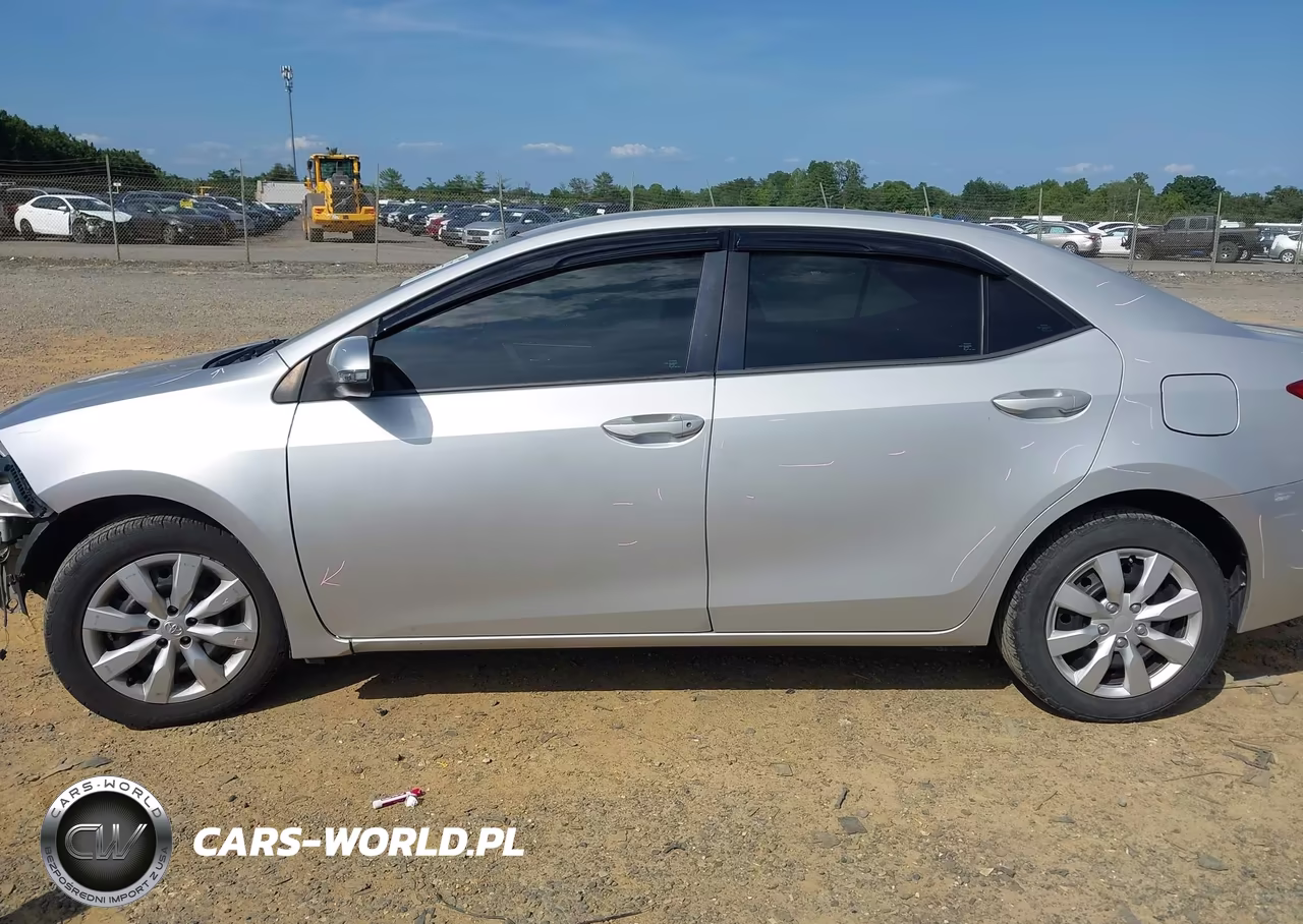 2016 Toyota Corolla S VIN:5YFBURHE1GP476288 - 15