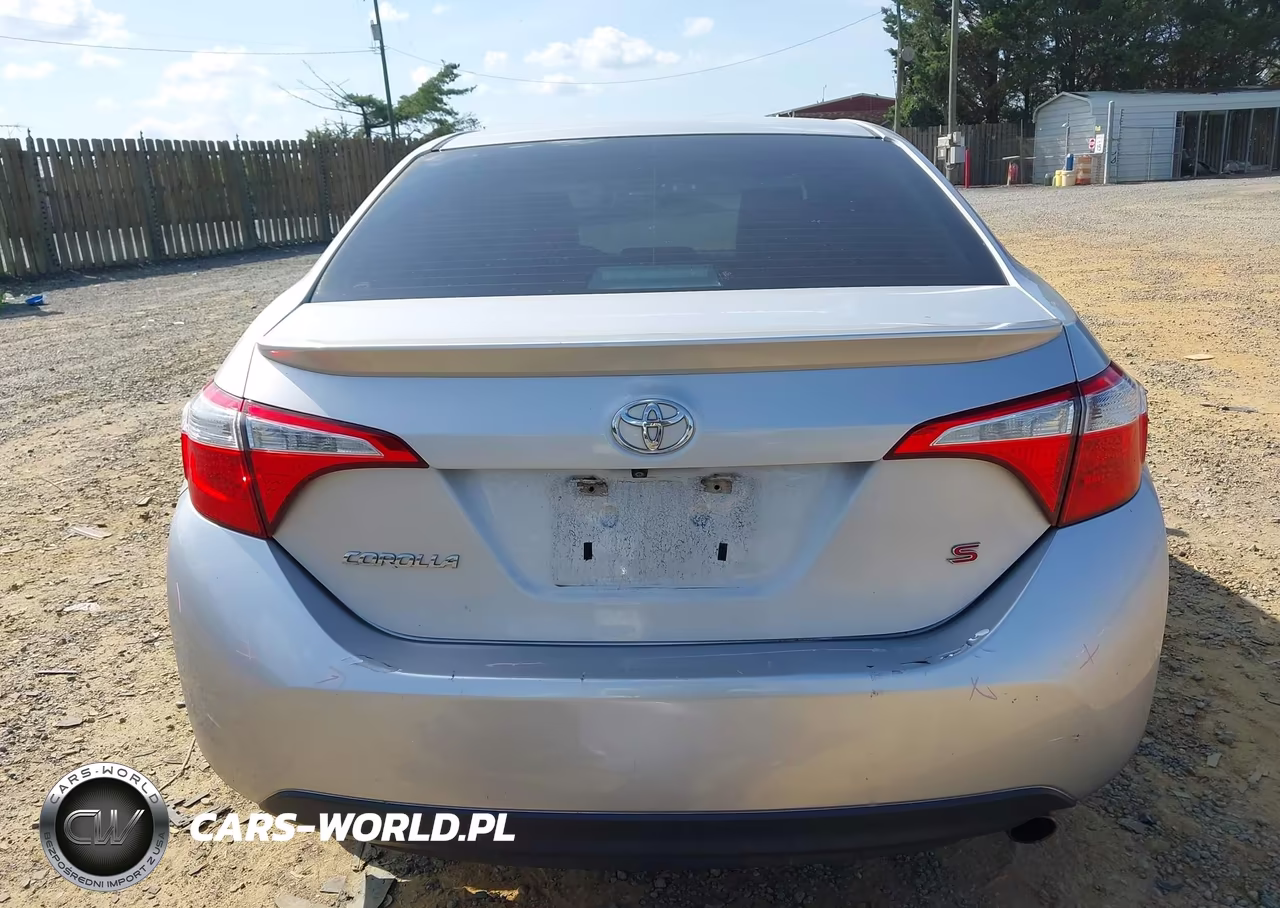 2016 Toyota Corolla S VIN:5YFBURHE1GP476288 - 17