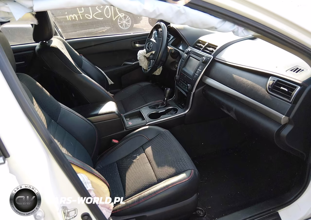 2015 Toyota Camry Se VIN:4T1BF1FK2FU005767 - 5