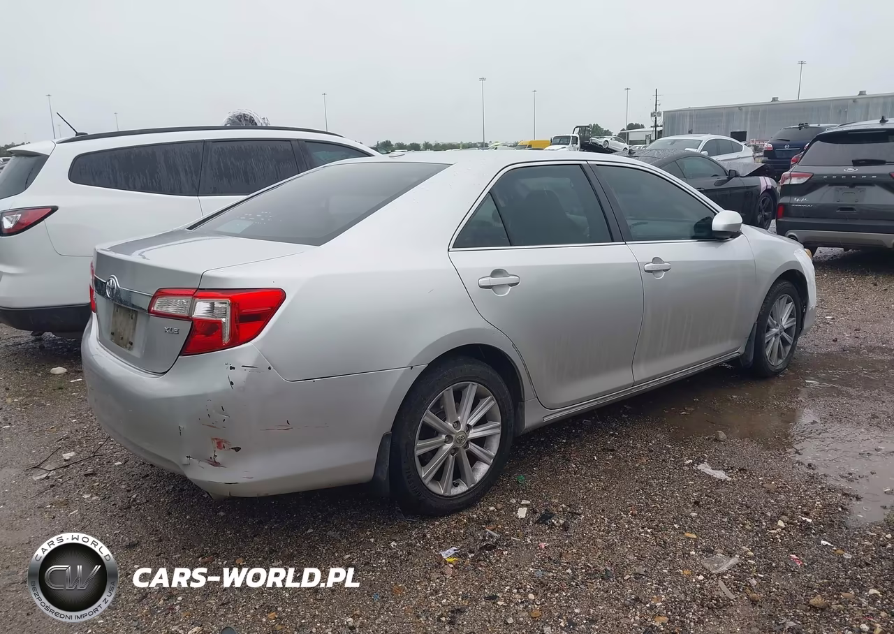 2012 Toyota Camry Xle V6 VIN:4T1BK1FK2CU011043 - 4