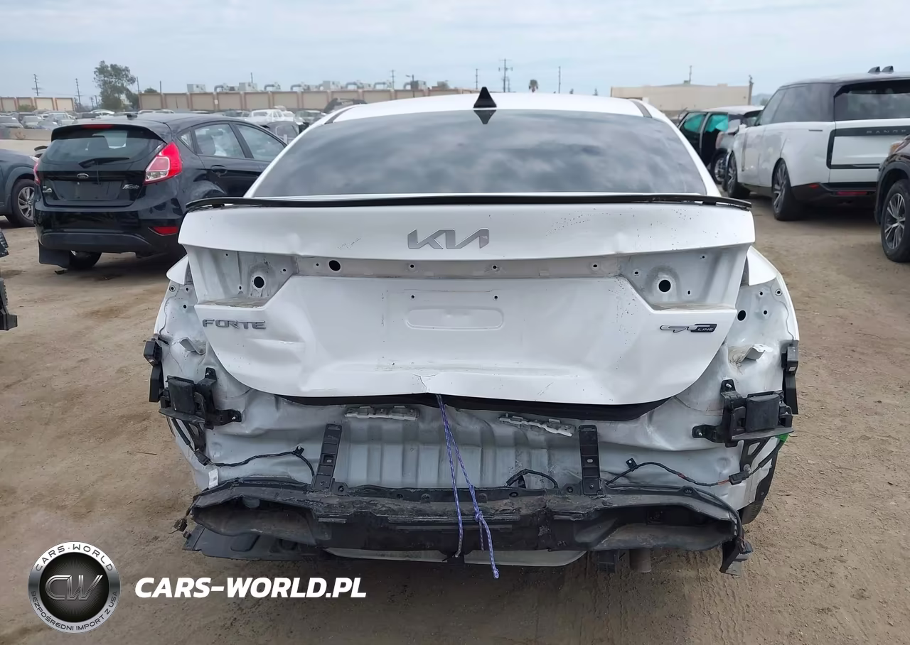 2023 Kia Forte Gt-Line VIN:3KPF54AD9PE559195 - 17