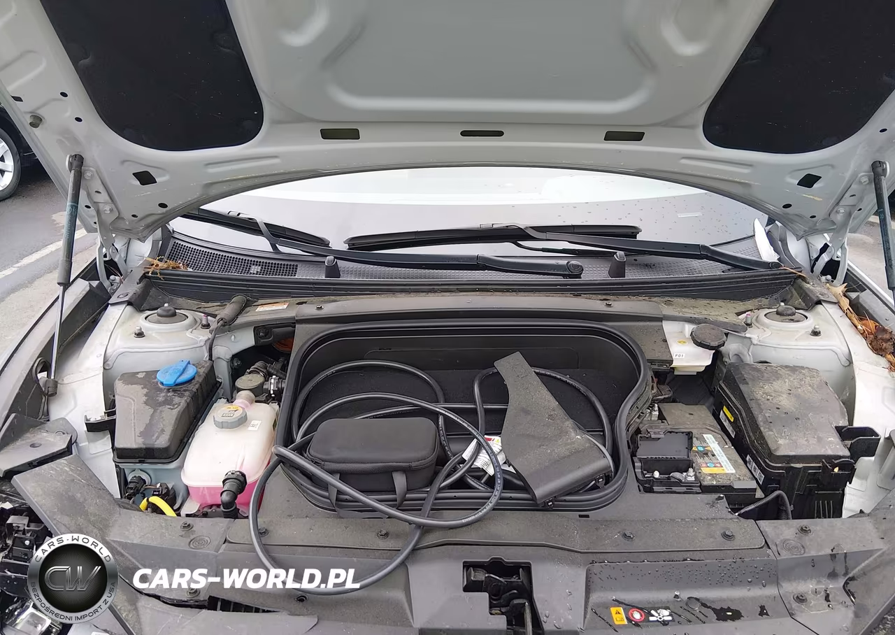 2025 Hyundai Ioniq 6 Sel VIN:KMHM34AA6SA087936 - 10