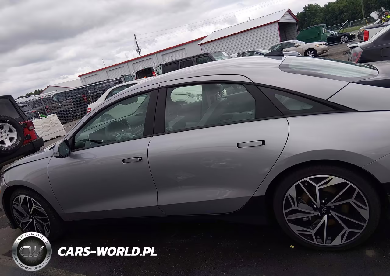 2025 Hyundai Ioniq 6 Sel VIN:KMHM34AA6SA087936 - 13