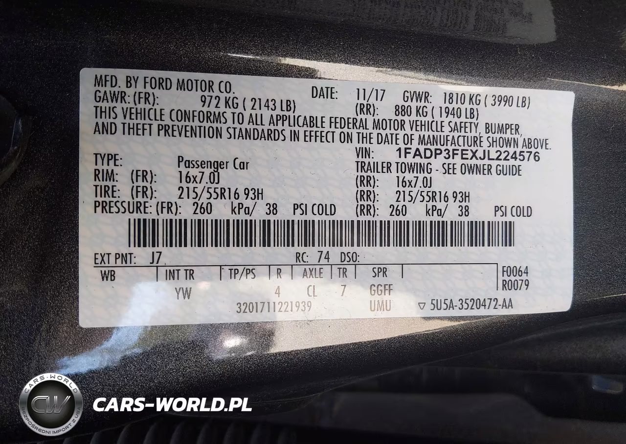 2018 Ford Focus Se VIN:1FADP3FEXJL224576 - 9