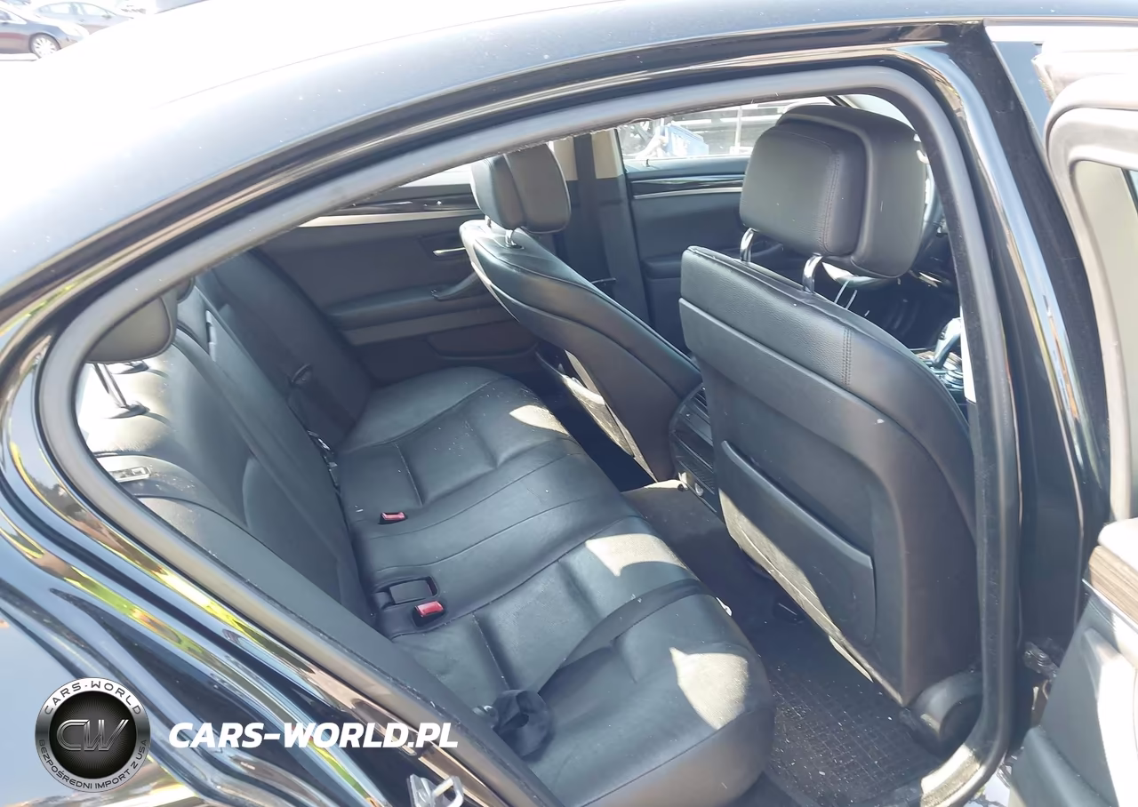 2012 BMW 528I xDrive VIN:WBAXH5C59CDW11697 - 8