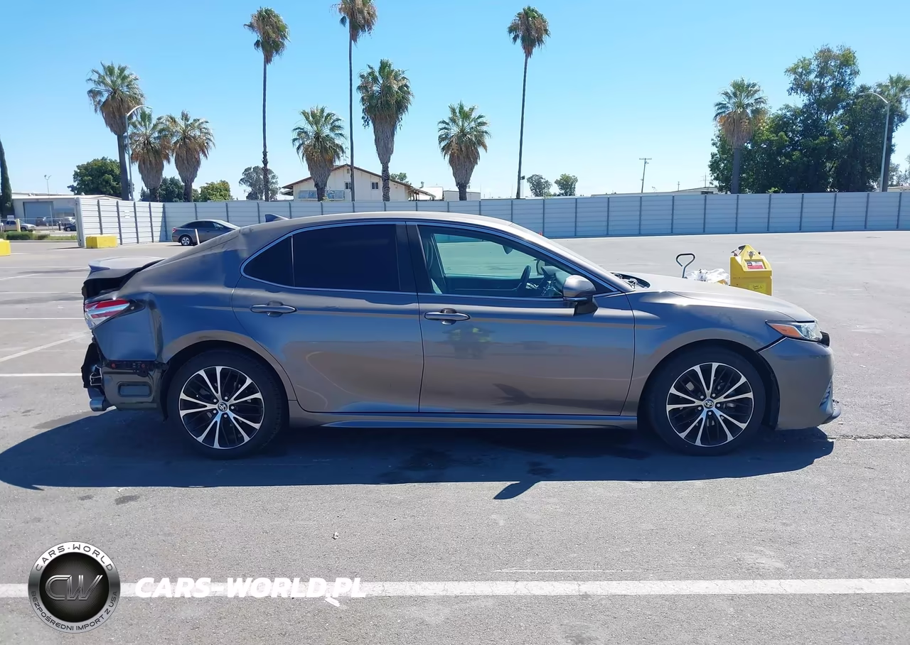 2020 Toyota Camry Se VIN:4T1M11AKXLU384897 - 14