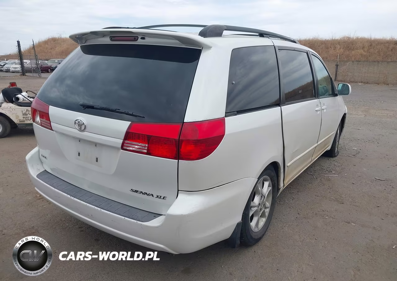 2005 Toyota Sienna Xle VIN:5TDZA22C75S331301 - 4