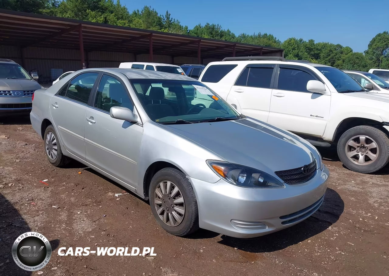 2004 Toyota Camry Le