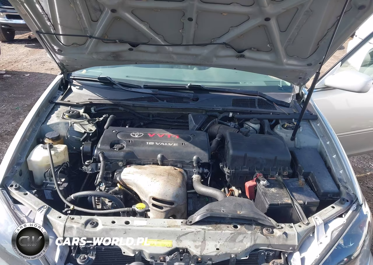 2004 Toyota Camry Le VIN:4T1BE32K14U275851 - 10