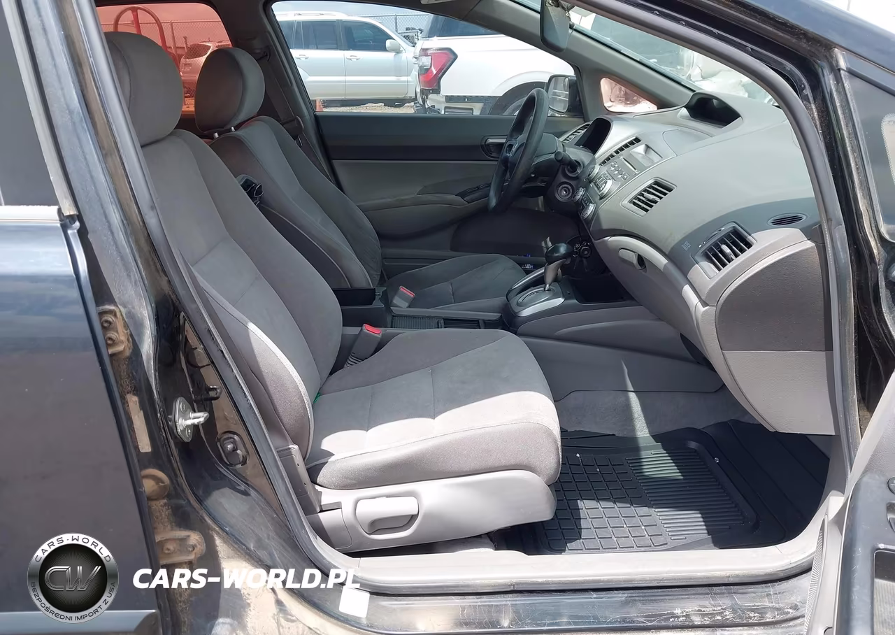 2008 Honda Civic Lx VIN:1HGFA16598L002891 - 5