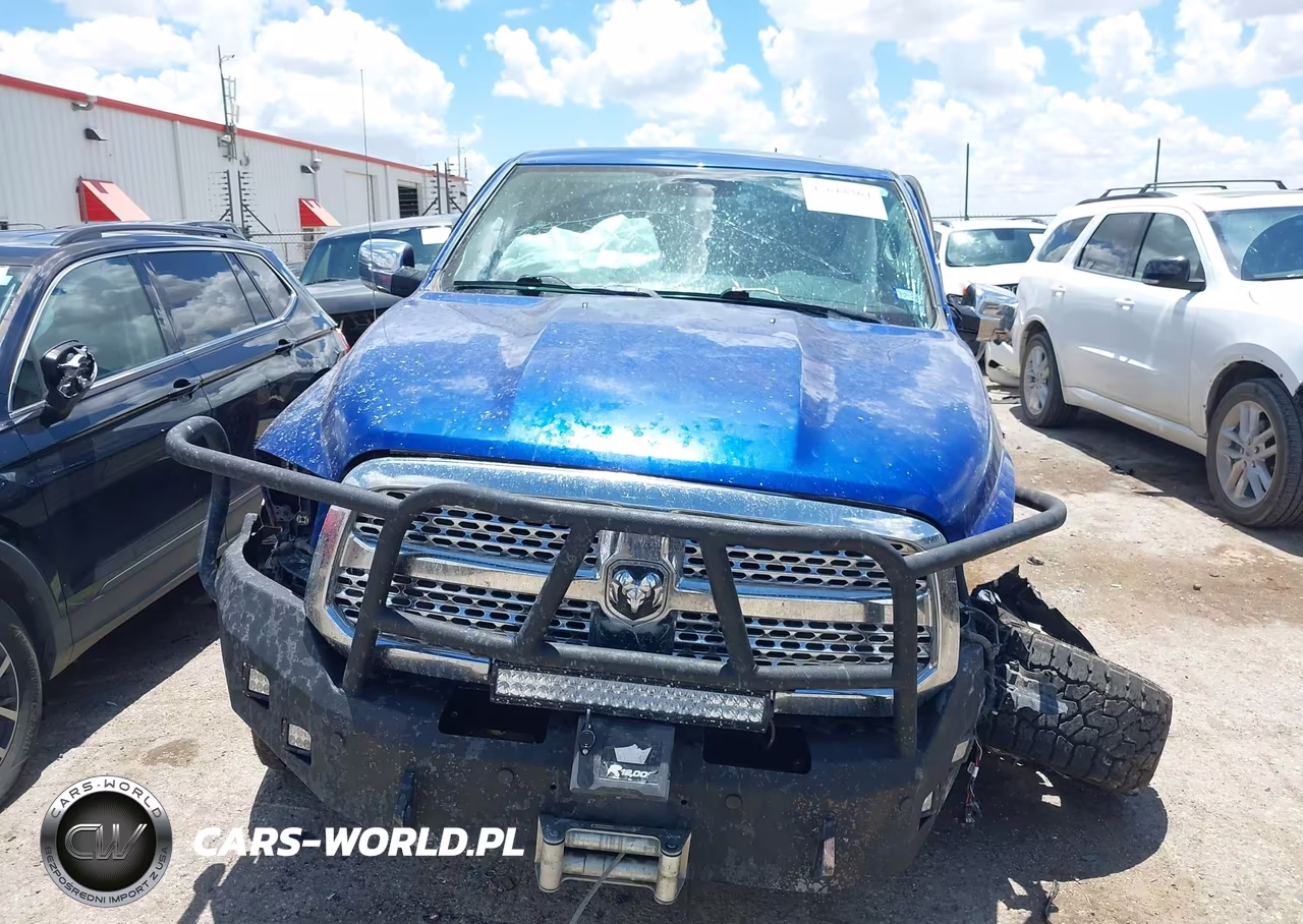 2015 Ram 1500 Laramie VIN:1C6RR7NM0FS531673 - 13