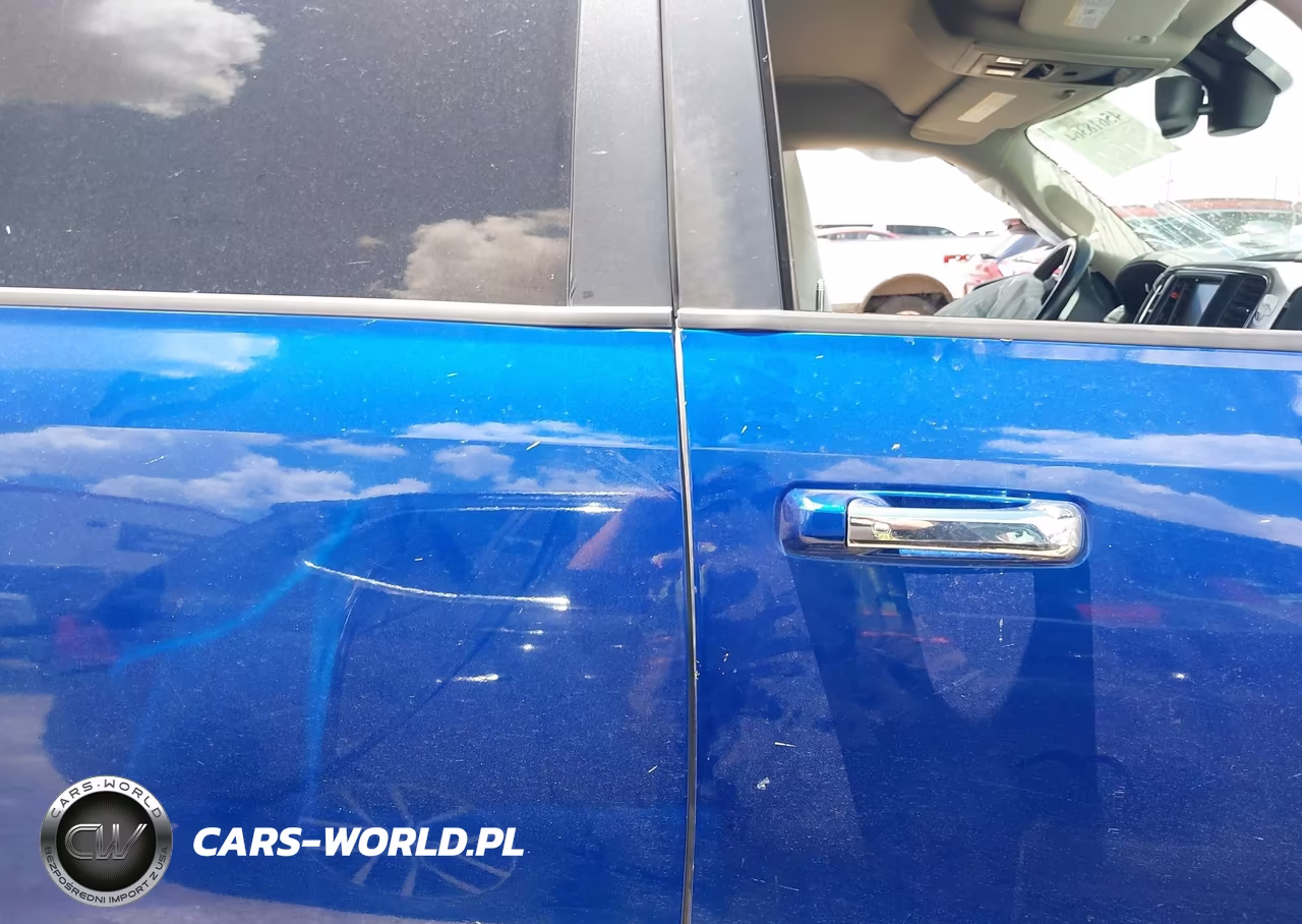 2015 Ram 1500 Laramie VIN:1C6RR7NM0FS531673 - 14