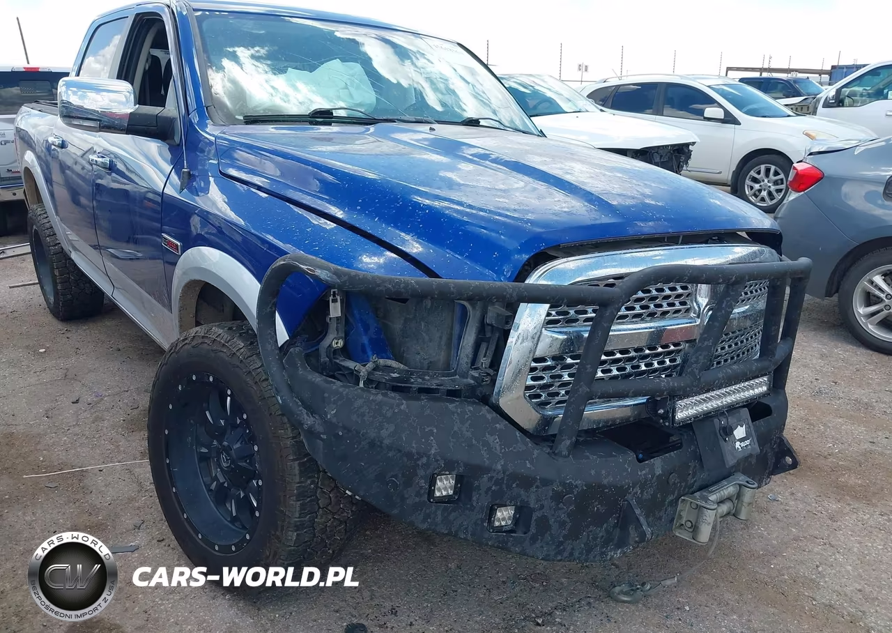 2015 Ram 1500 Laramie VIN:1C6RR7NM0FS531673 - 6