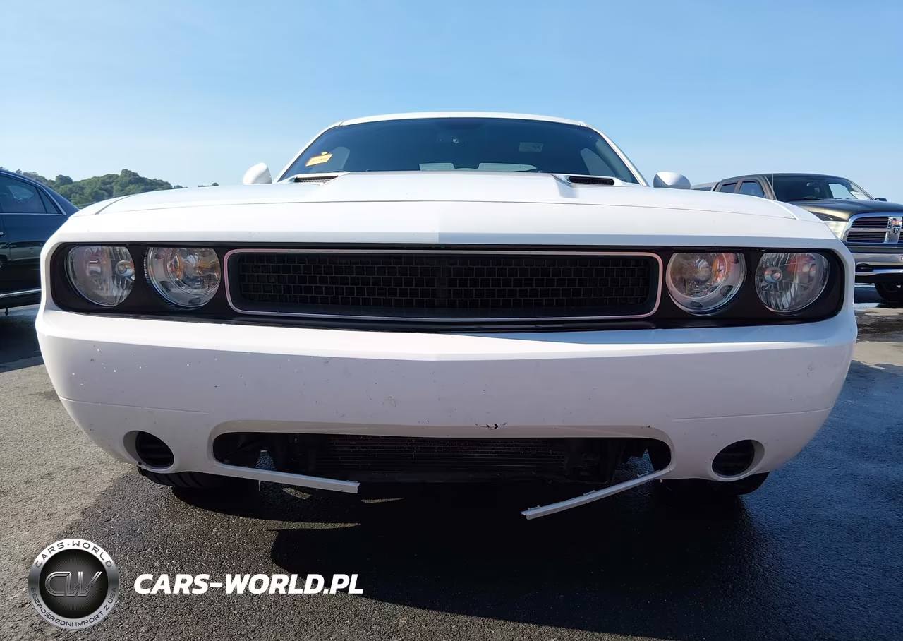 2013 Dodge Challenger Sxt VIN:2C3CDYAGXDH632702 - 6