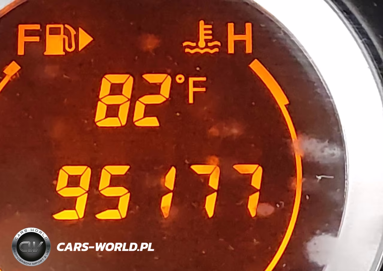 2010 Nissan Sentra 2.0S VIN:3N1AB6AP2AL682528 - 21