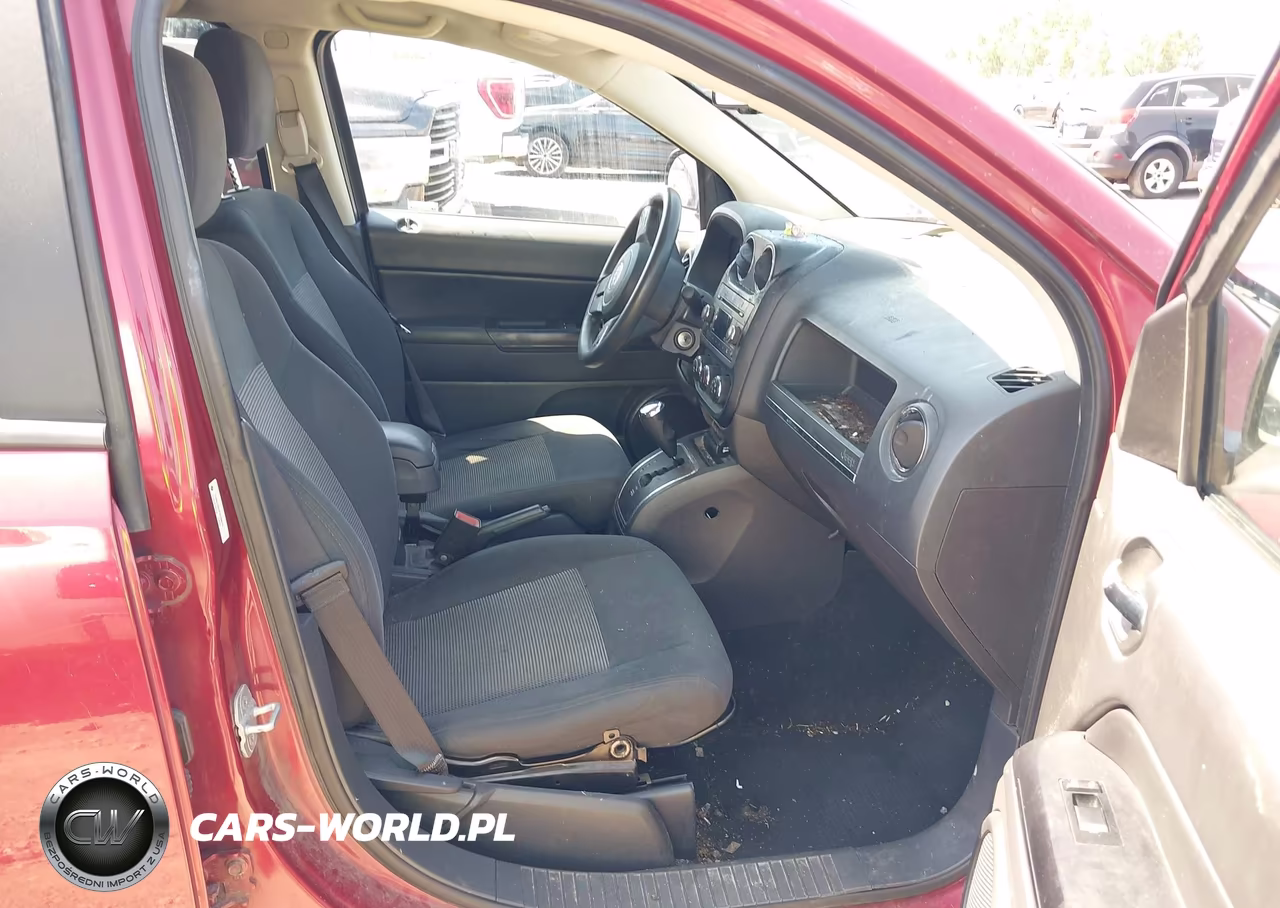 2012 Jeep Compass Sport VIN:1C4NJCBA3CD539610 - 5