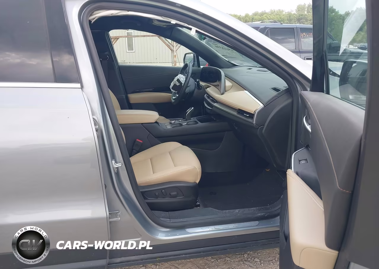 2024 Cadillac Xt4 Fwd Luxury VIN:1GYAZAR40RF223214 - 5