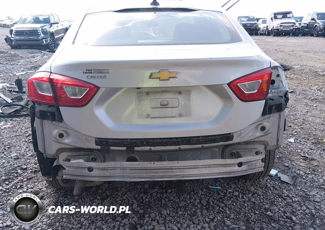 2019 Chevrolet Cruze Ls VIN:1G1BC5SM0K7126682 - 17