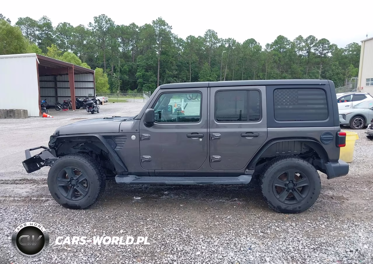 2019 Jeep Wrangler Unlimited Sahara 4X4 VIN:1C4HJXEN9KW600173 - 14