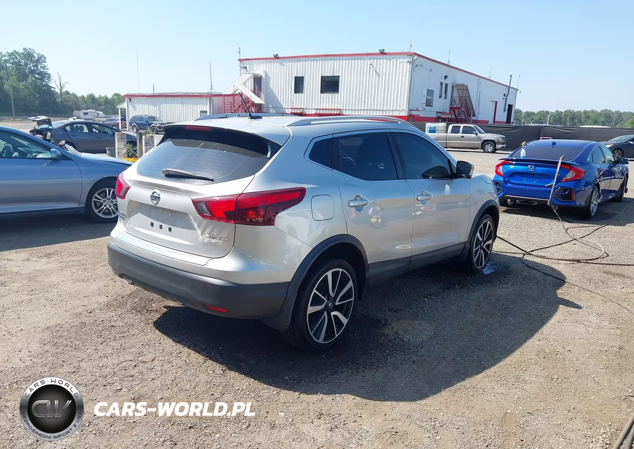 2017 Nissan Rogue Sport Sl VIN:JN1BJ1CR1HW127342 - 4