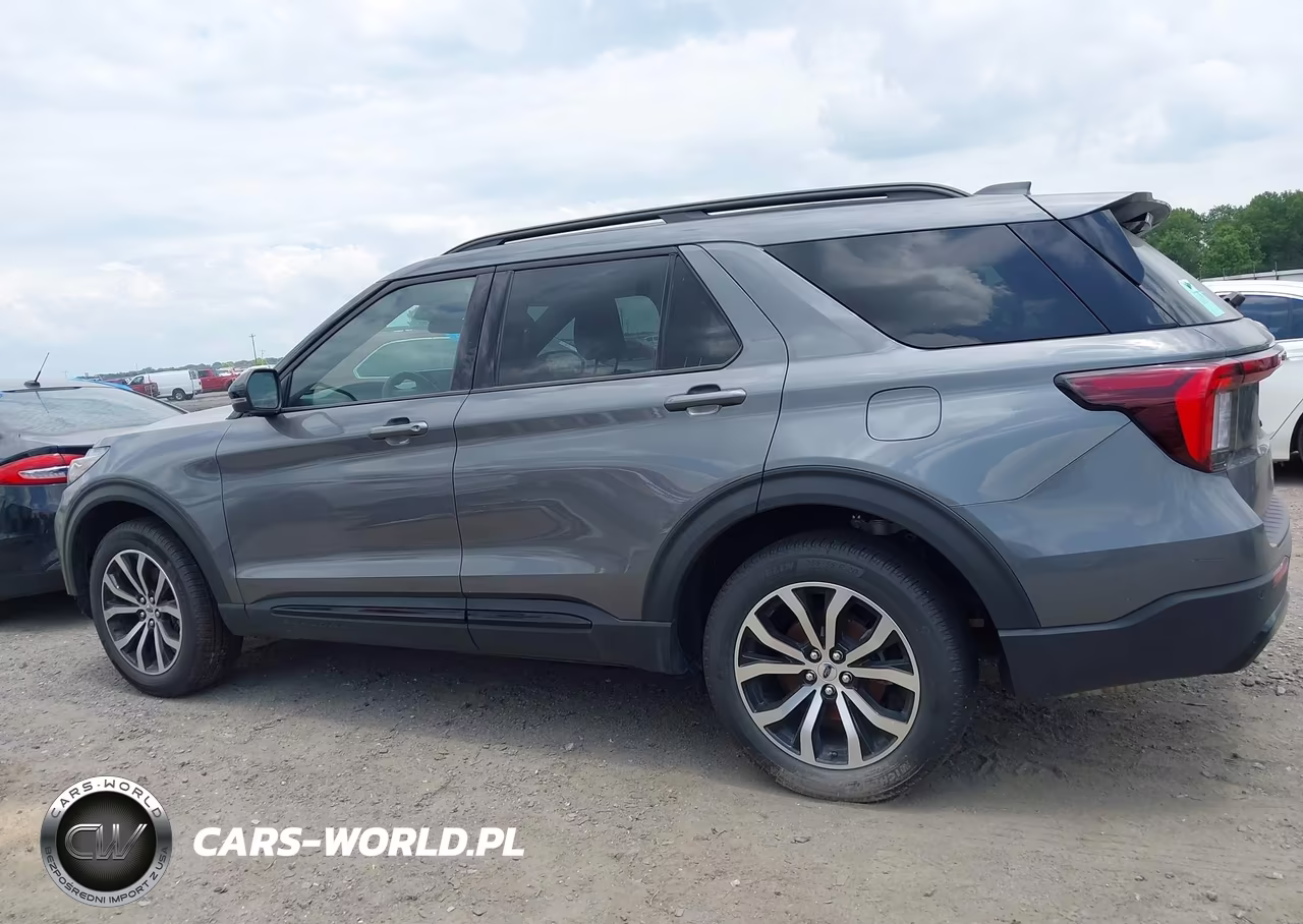 2026 Ford Explorer St-Line VIN:1FMUK8KH4TGA55782 - 13