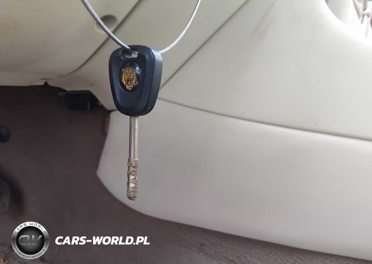 2000 Jaguar Xj Vanden Plas VIN:SAJDA24C9YLF06939 - 11