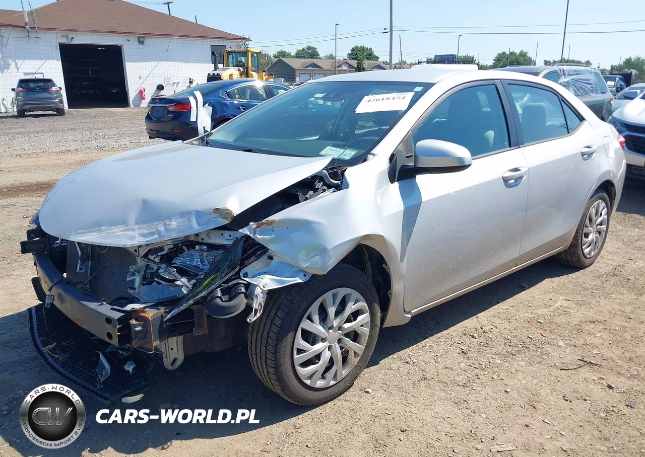 2017 Toyota Corolla Le VIN:2T1BURHE3HC774312 - 2