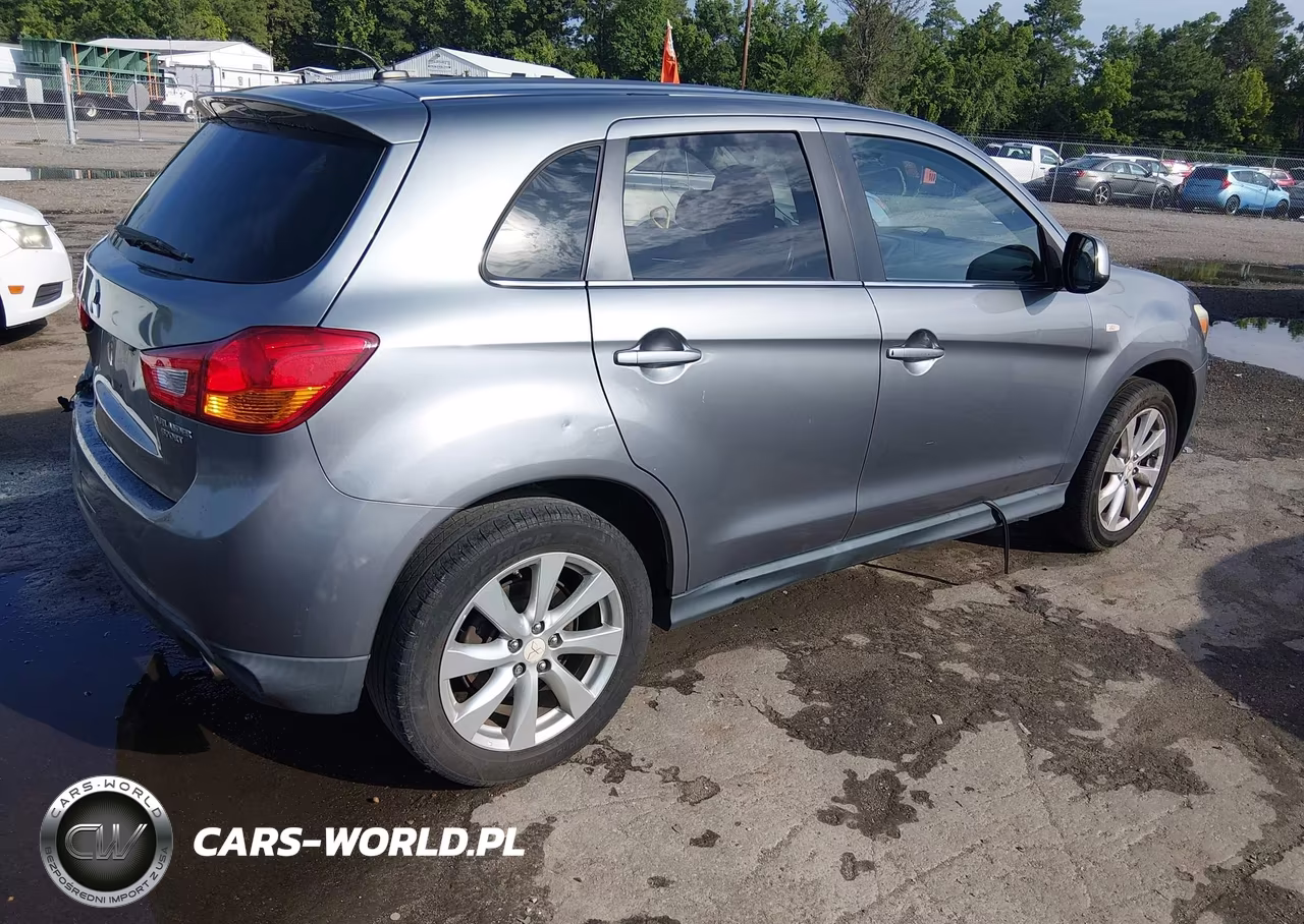 2014 Mitsubishi Outlander Sport Se VIN:4A4AP4AU9EE005645 - 4