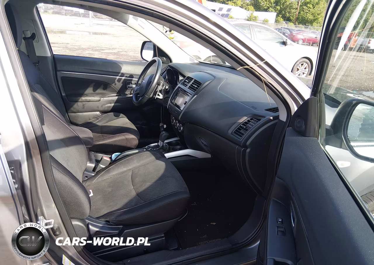 2014 Mitsubishi Outlander Sport Se VIN:4A4AP4AU9EE005645 - 5