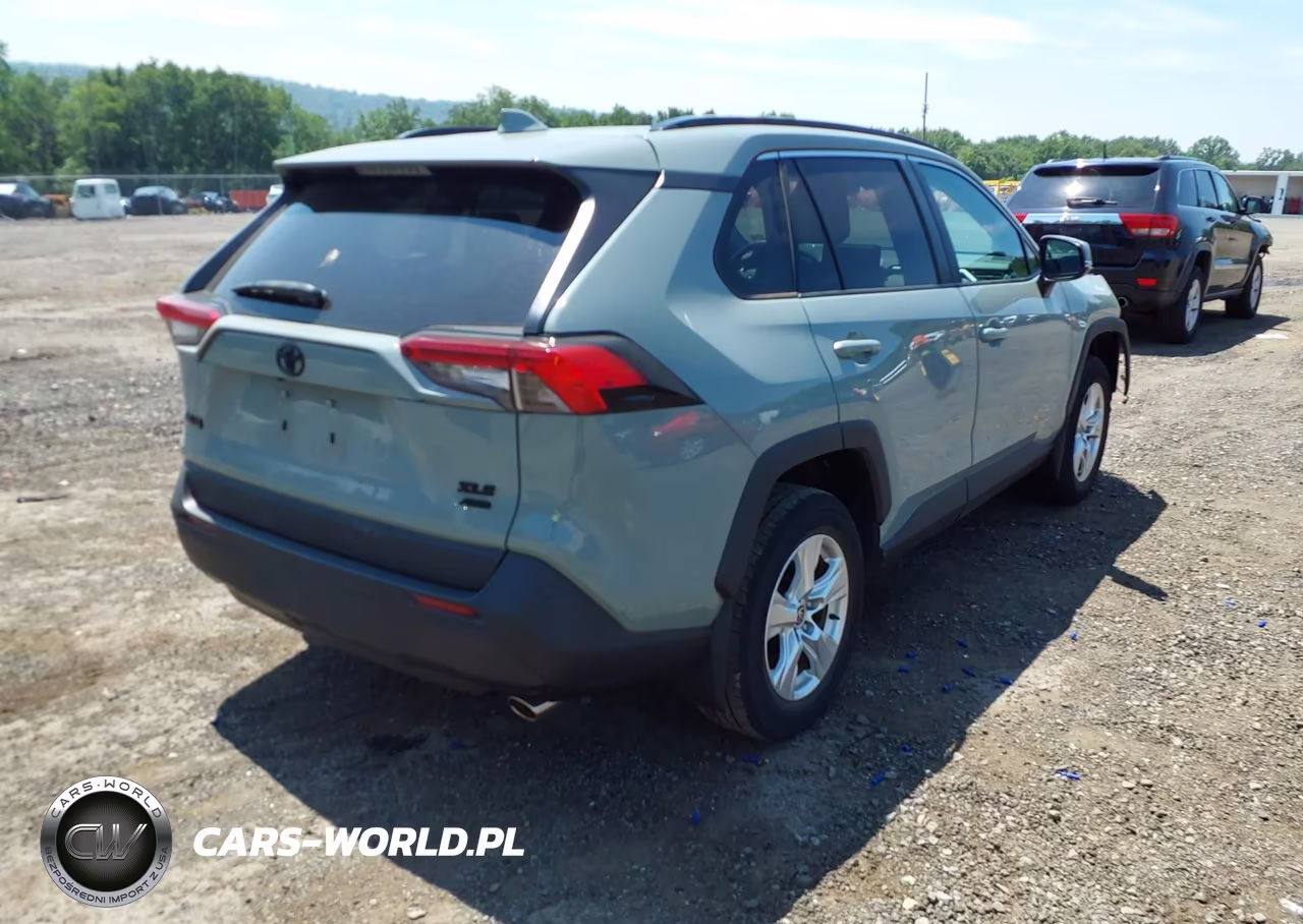 2021 Toyota Rav4 Xle VIN:2T3P1RFV5MW219766 - 4