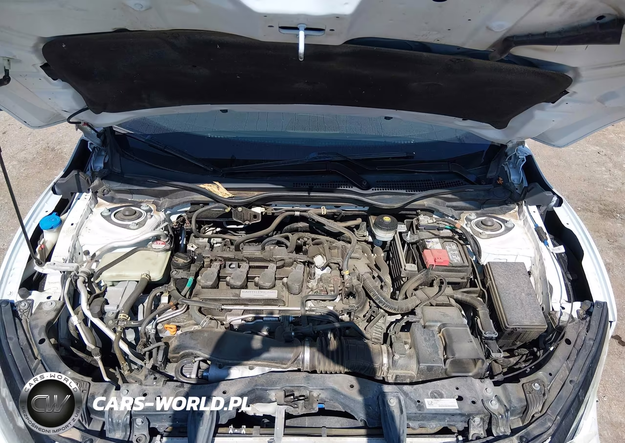 2018 Honda Civic Sport Touring VIN:SHHFK7H98JU206829 - 10