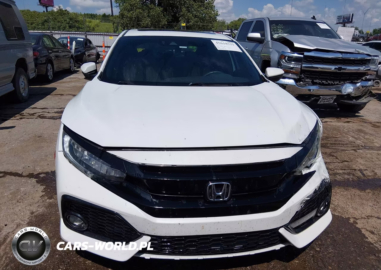 2018 Honda Civic Sport Touring VIN:SHHFK7H98JU206829 - 12