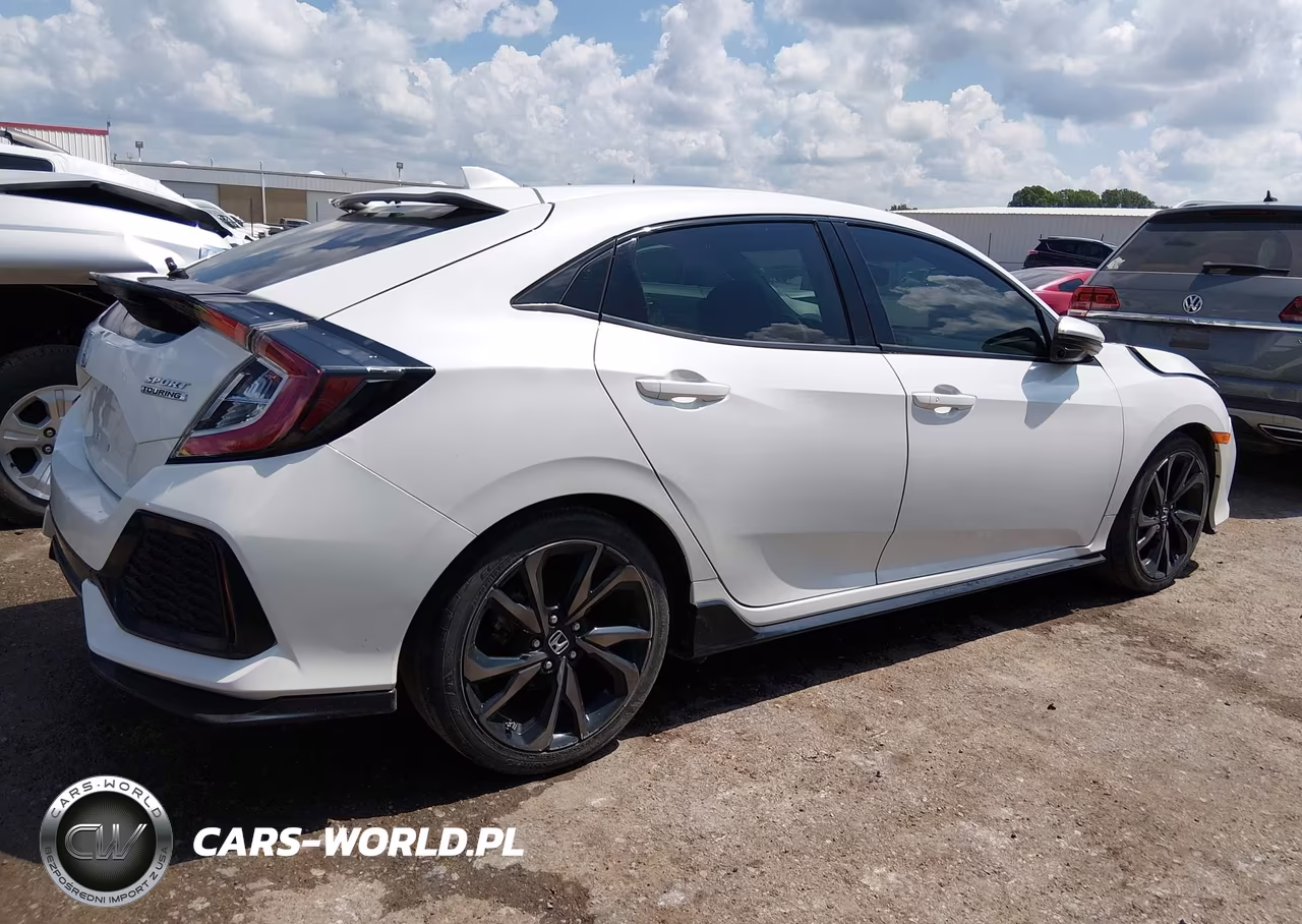 2018 Honda Civic Sport Touring VIN:SHHFK7H98JU206829 - 13