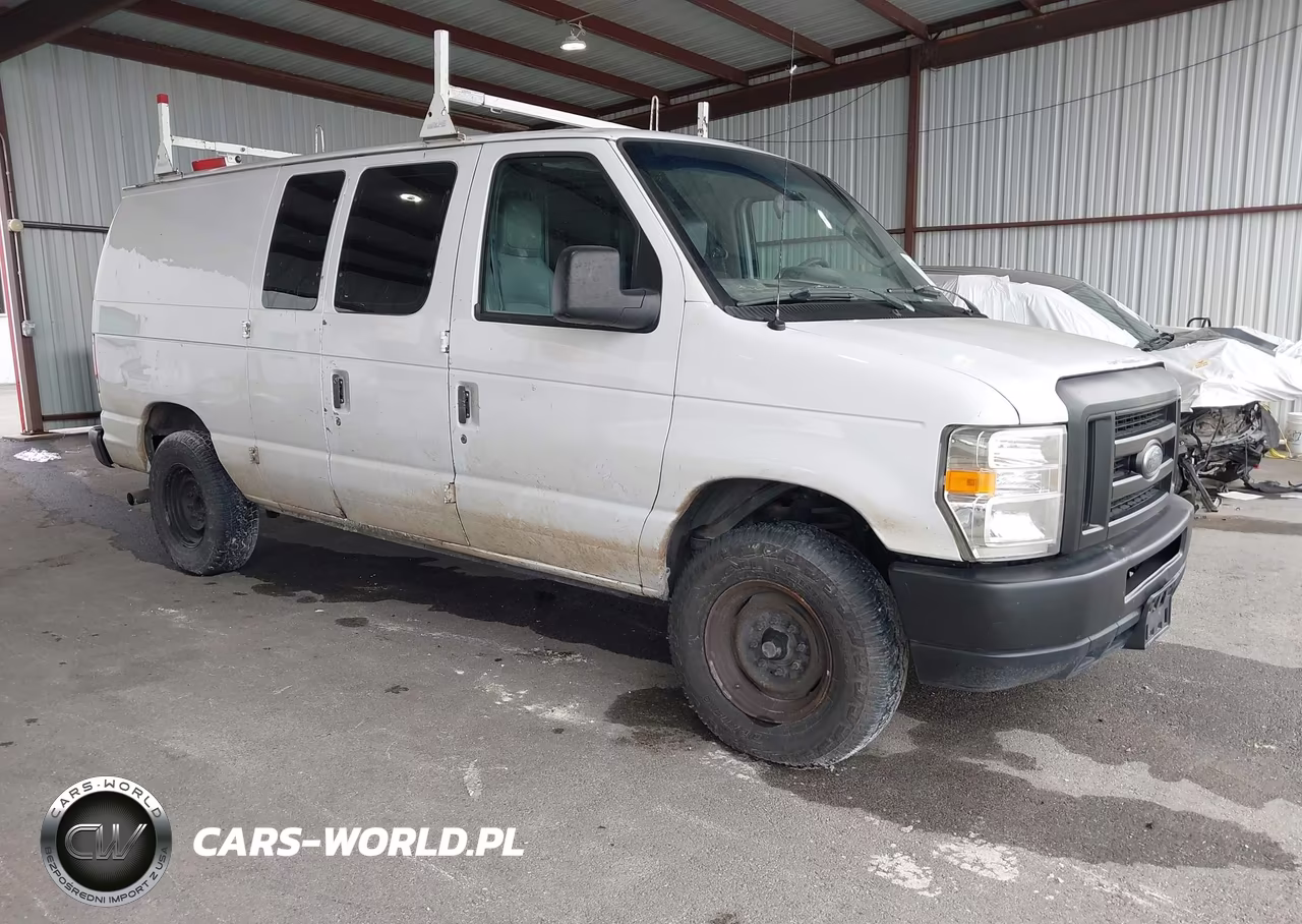 2013 Ford E-250 Commercial – zdjęcie 1 z 17