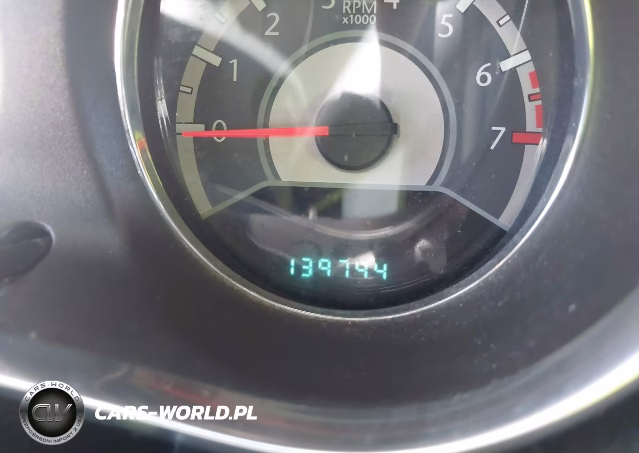 2014 Chrysler 200 Limited VIN:1C3CCBCG1EN100227 - 7