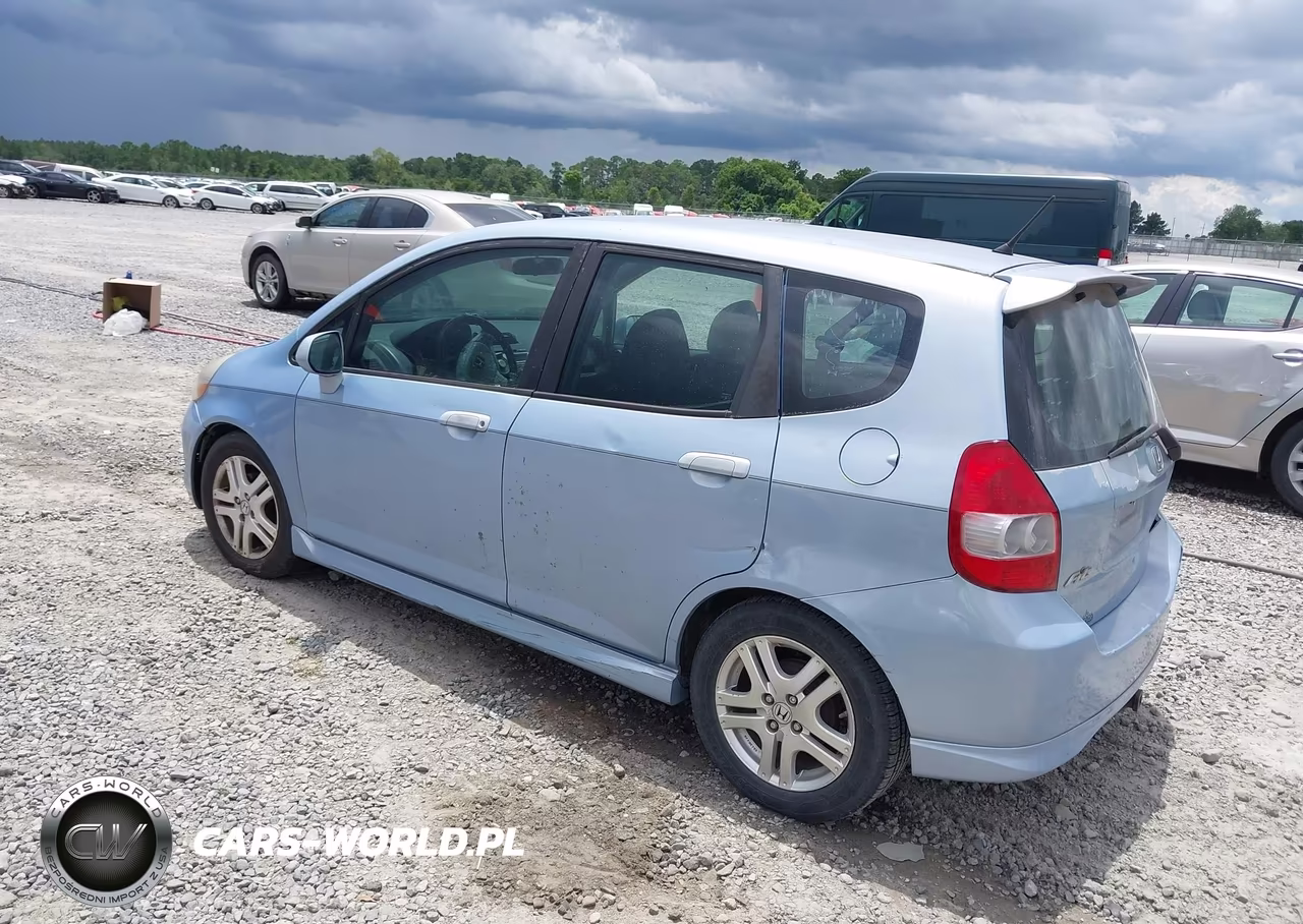 2008 Honda Fit Sport VIN:JHMGD38608S016596 - 3